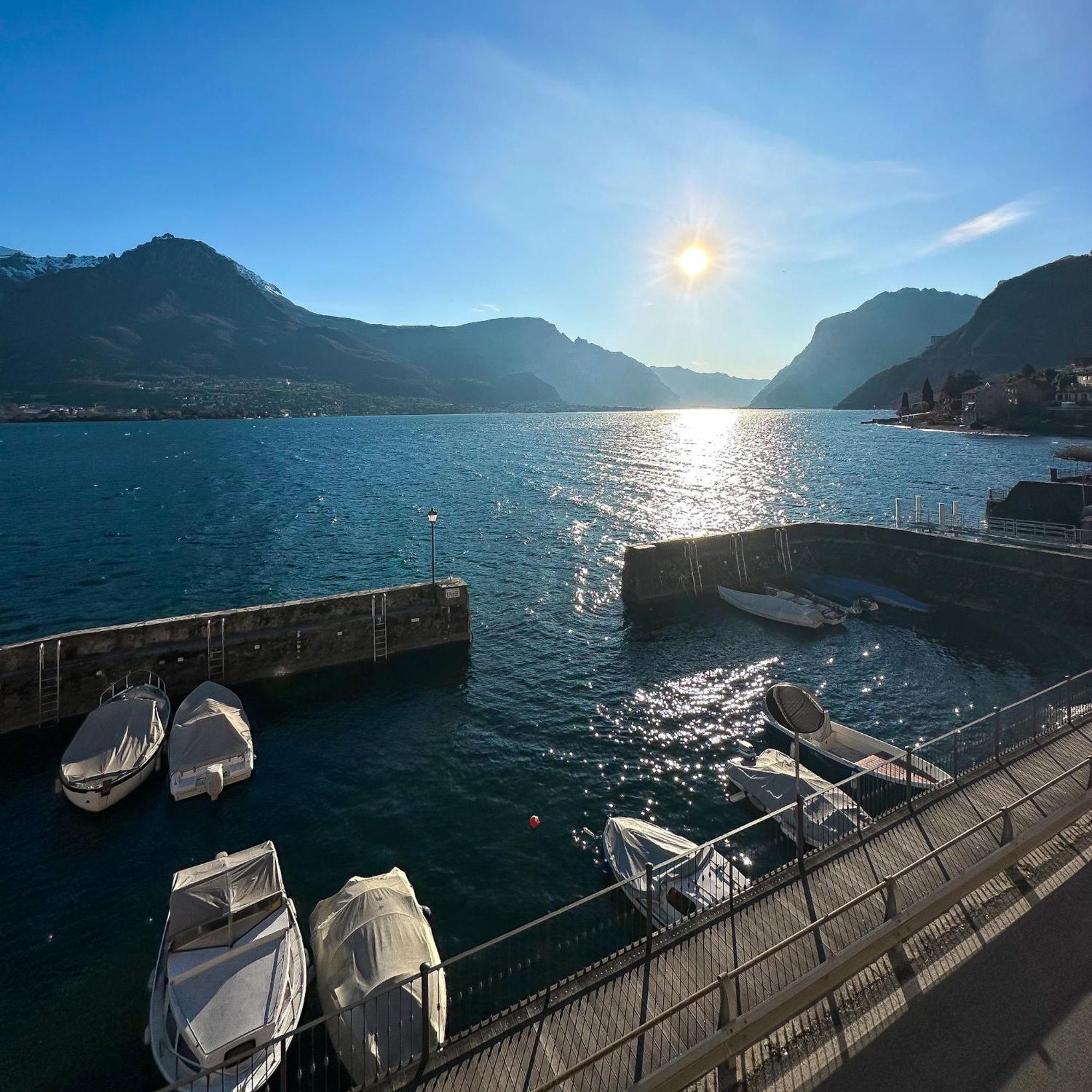 Renzo E Lucia Lake View Apartment Oliveto Lario Exteriör bild