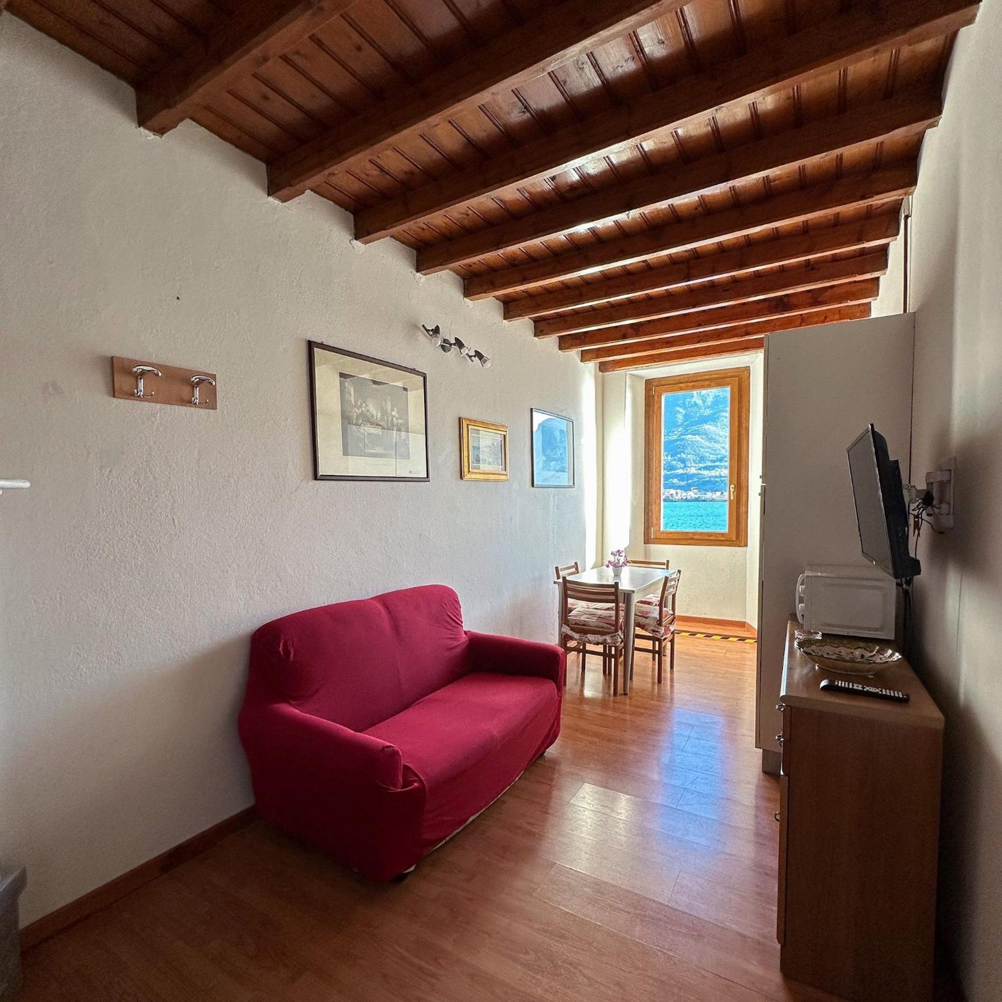 Renzo E Lucia Lake View Apartment Oliveto Lario Exteriör bild